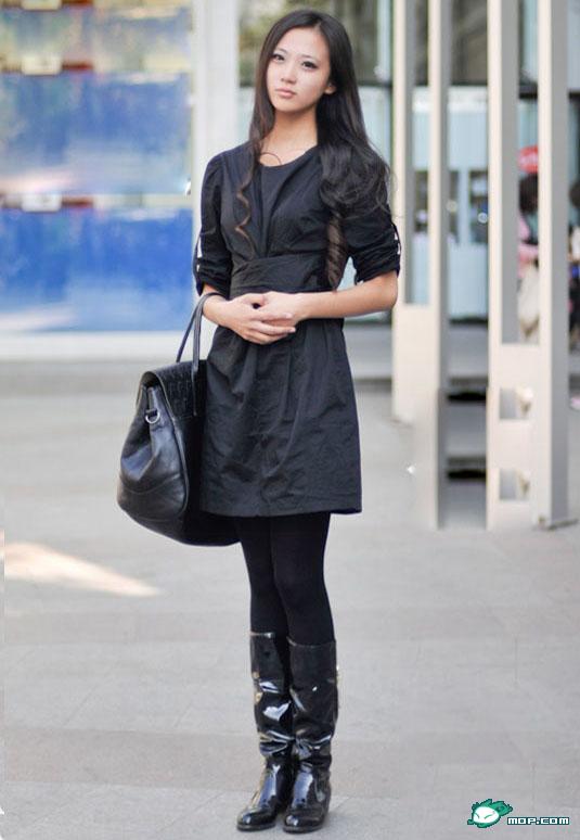 <em>东北妹纸</em>好漂亮 街拍哈尔滨美女 美腿控速速赶