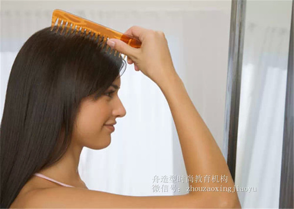 早夏最火<em>睡不醒</em>头 尤其适合这三类脸型-<em>头发</em>,蓬