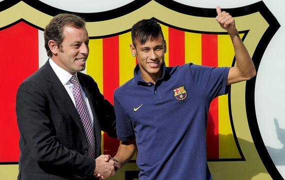 内马尔_内马尔收入