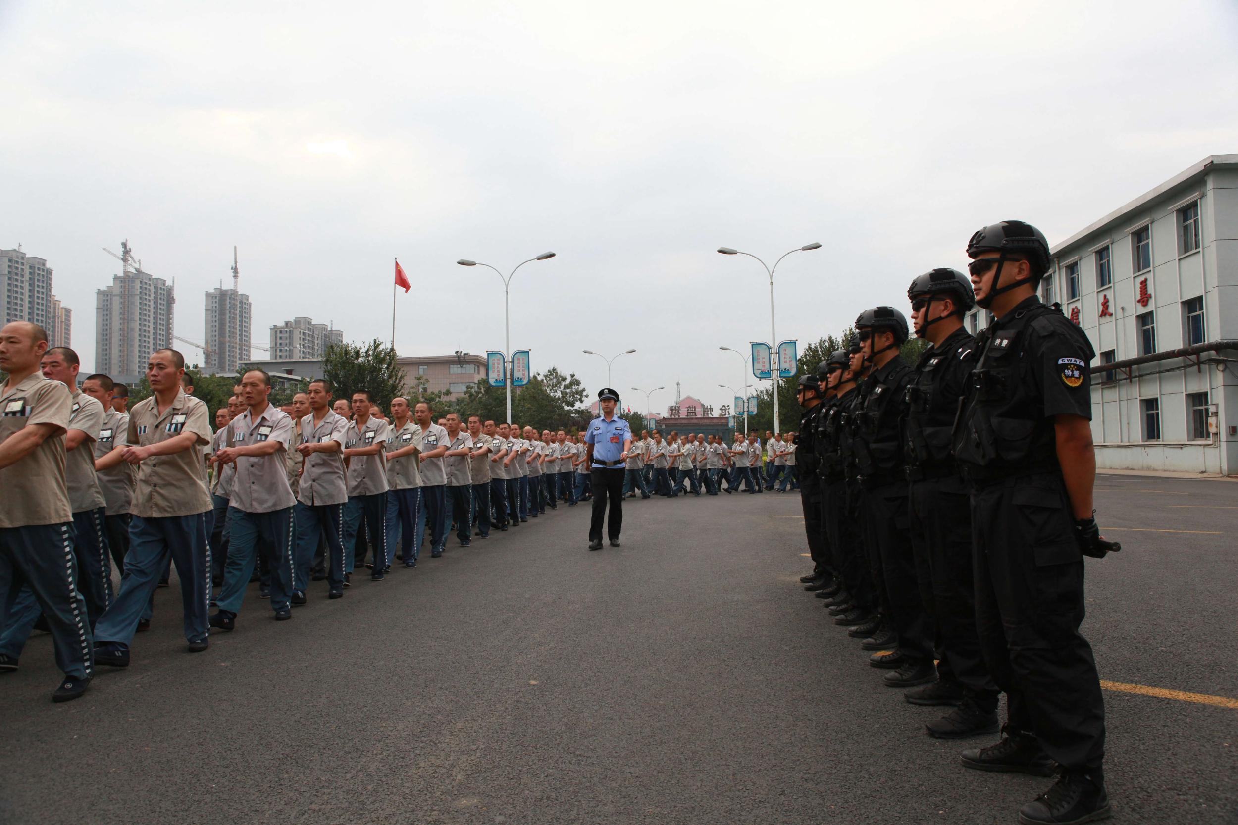 承德 沧州两地监狱特警练兵忙