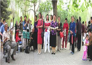 ��԰����