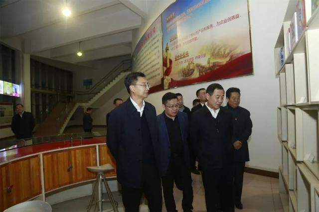 ��ɽ�м��Ժ������ǡ�����쳤��־�굽������Ժ����