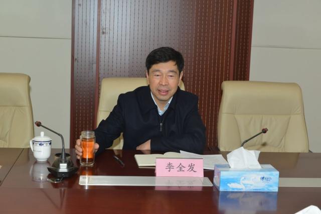 ʡԺ�����Ա���ͼ������鳤��ȫ��һ�е���ɽ����ָ������