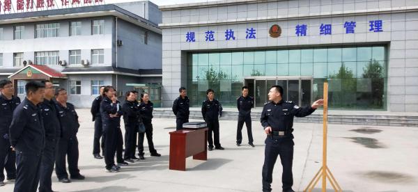 赵县公安局开展年度警务