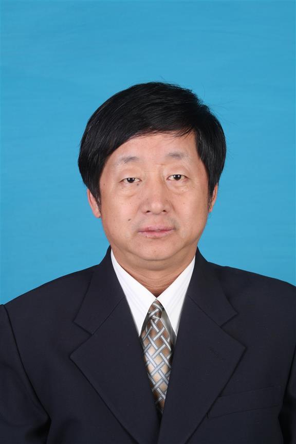 河北省司法厅关于在律师行业开展向张之永等12名先进