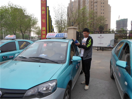 2107最美出租汽车司机候选人王寿松