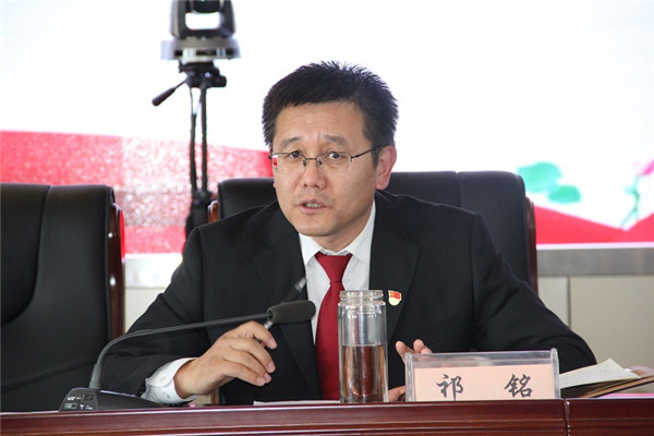 张北县法院祁铭院长为全院干警讲主题教育专题党课