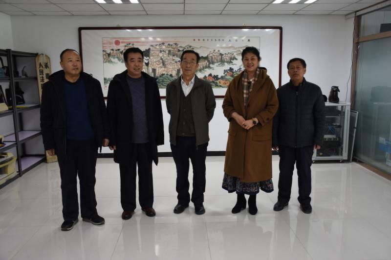 副会长全志国陪同             张金波会长一行还在当地司法局领导的
